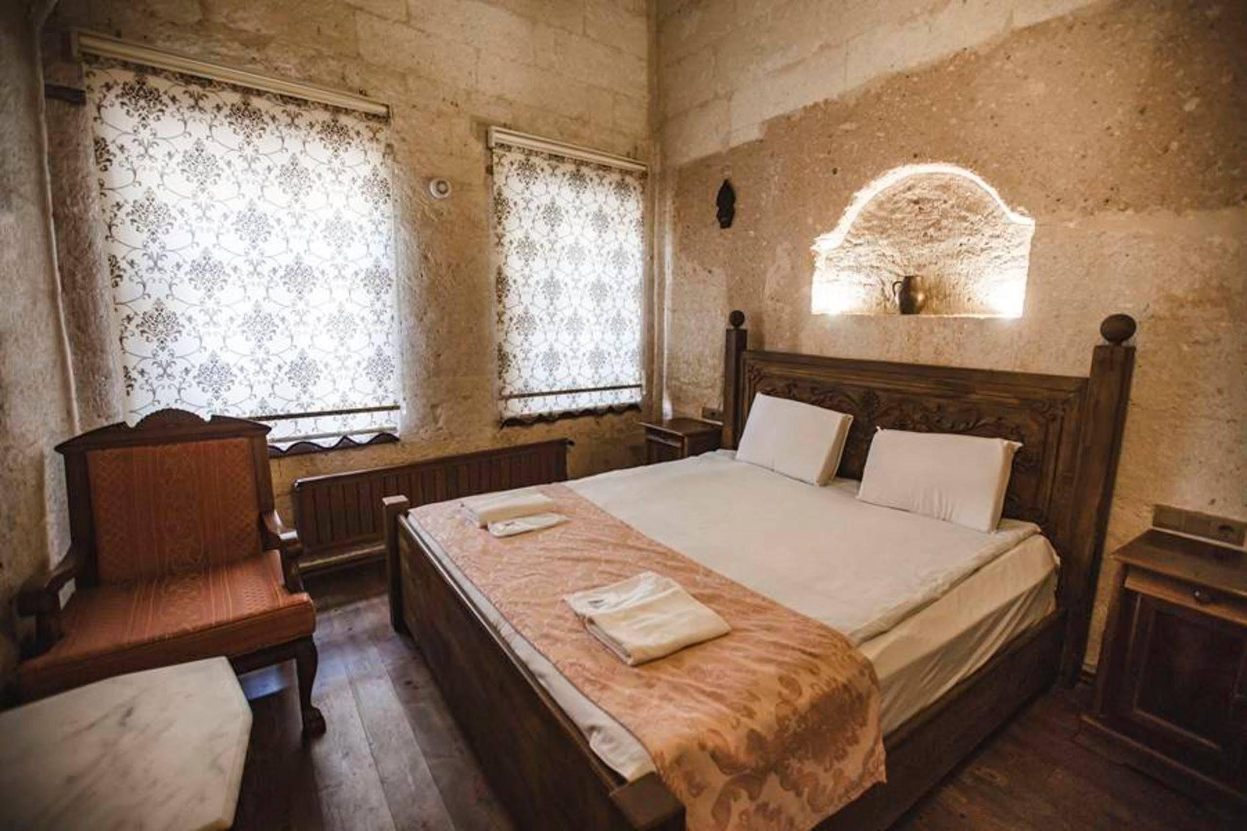 Kardesler Cave Hotel Urgup Eksteriør bilde