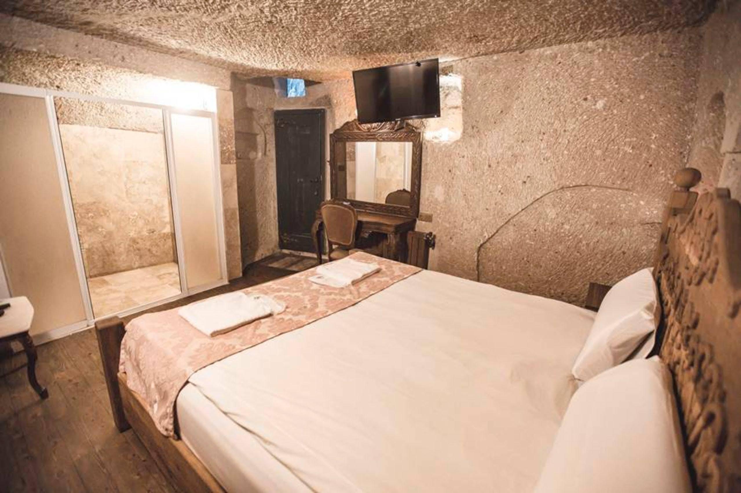 Kardesler Cave Hotel Urgup Eksteriør bilde