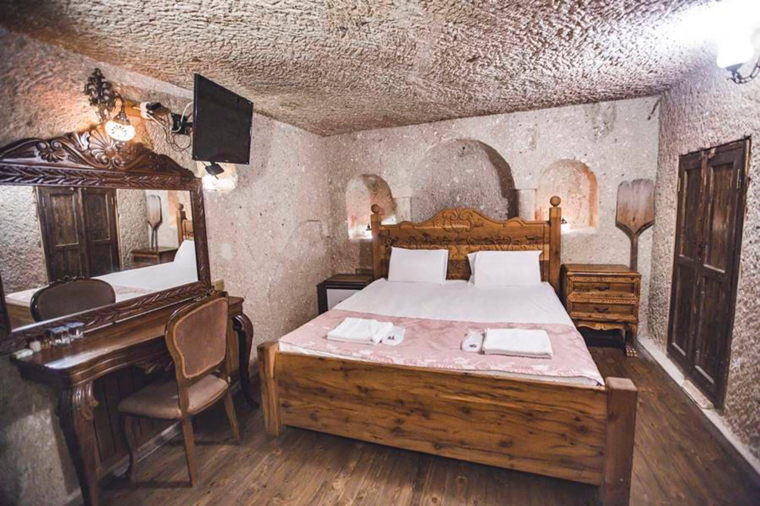Kardesler Cave Hotel Urgup Eksteriør bilde